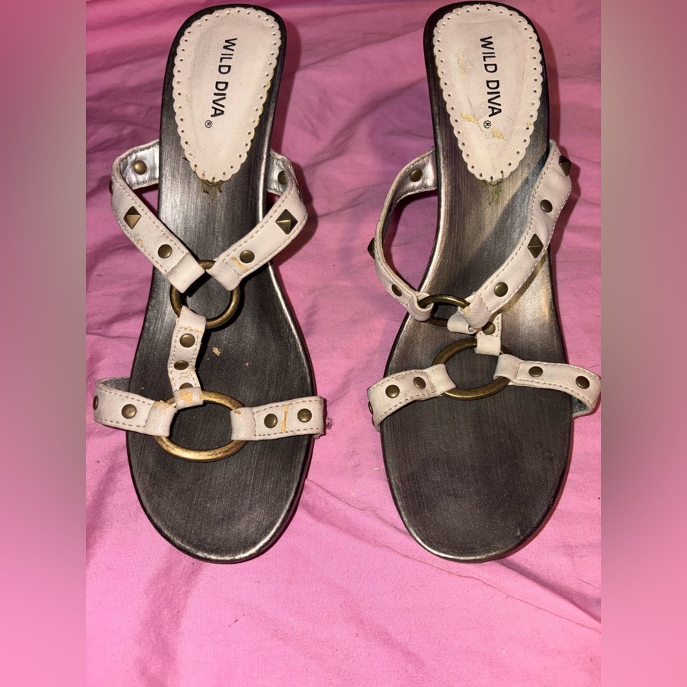 Wild diva white heels size 8.5